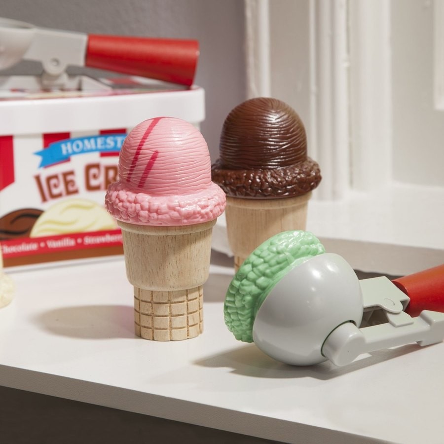Outlet Melissa & Doug Scoop and Stack Ice Cream Cone Magnetic Pretend Play Set