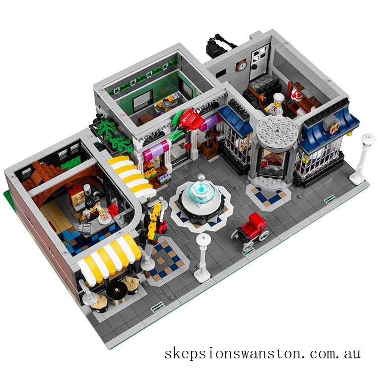 Genuine LEGO Creator Expert Assembly Square