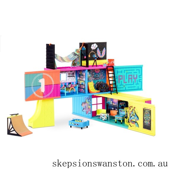 Clearance Sale L.O.L. Surprise! Clubhouse Playset with 40+ Surprises and 2 Exclusives Dolls